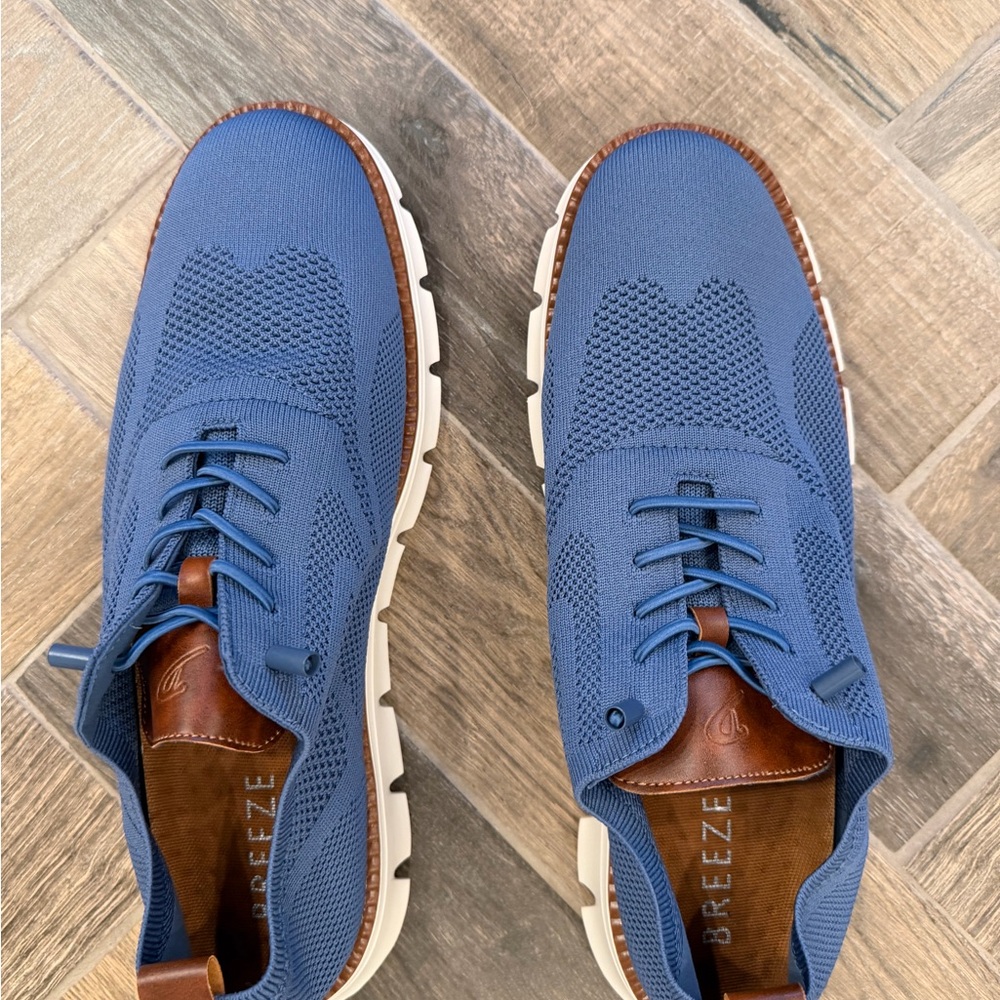 Men's Blue Knit Sneakers